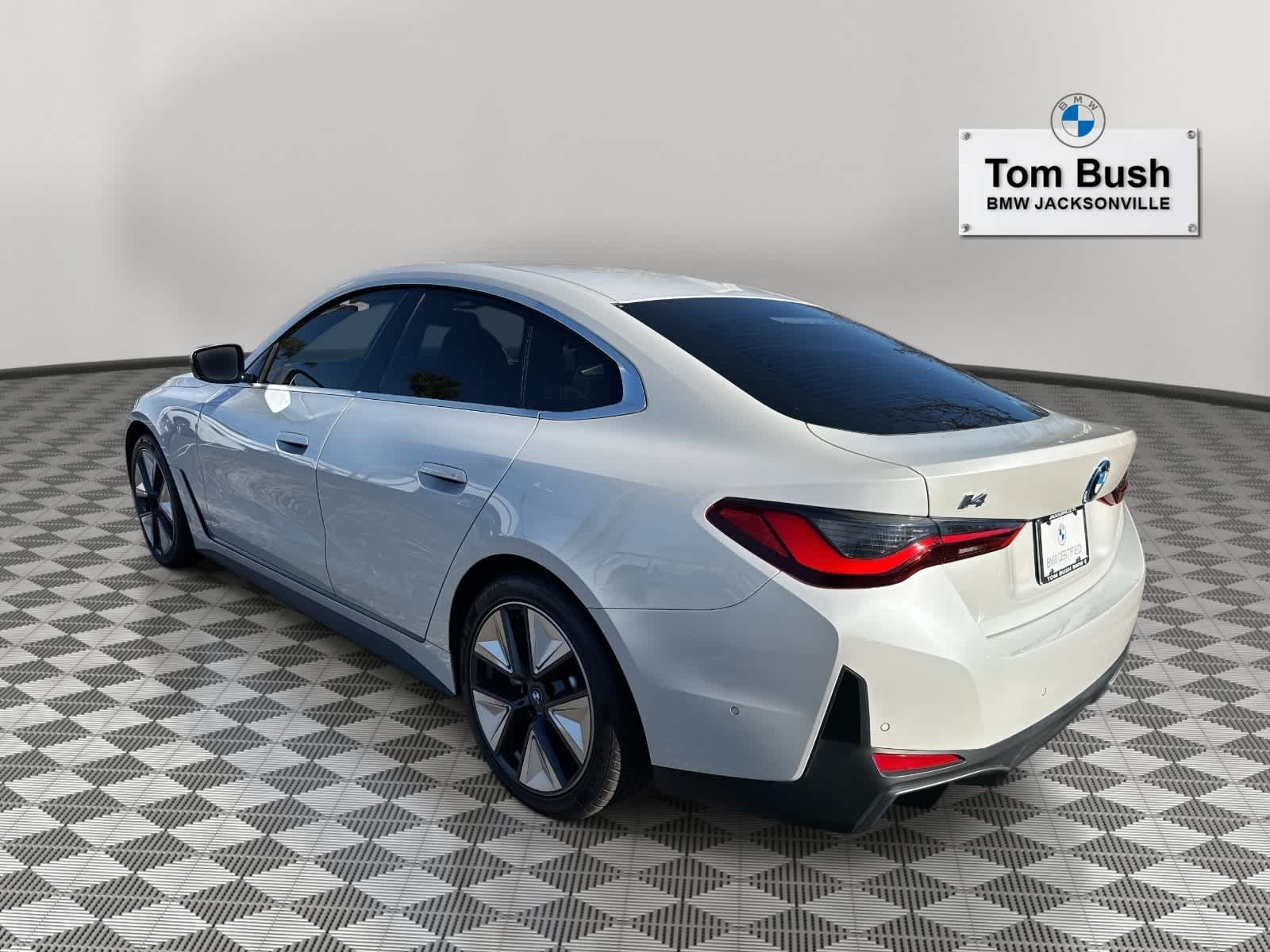 2023 BMW i4 eDrive35