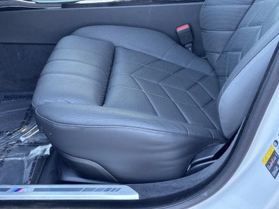 2025 BMW i7 eDrive50