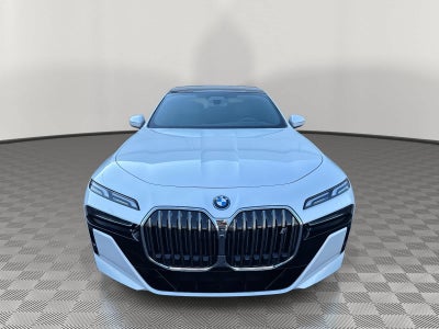 2025 BMW i7 eDrive50