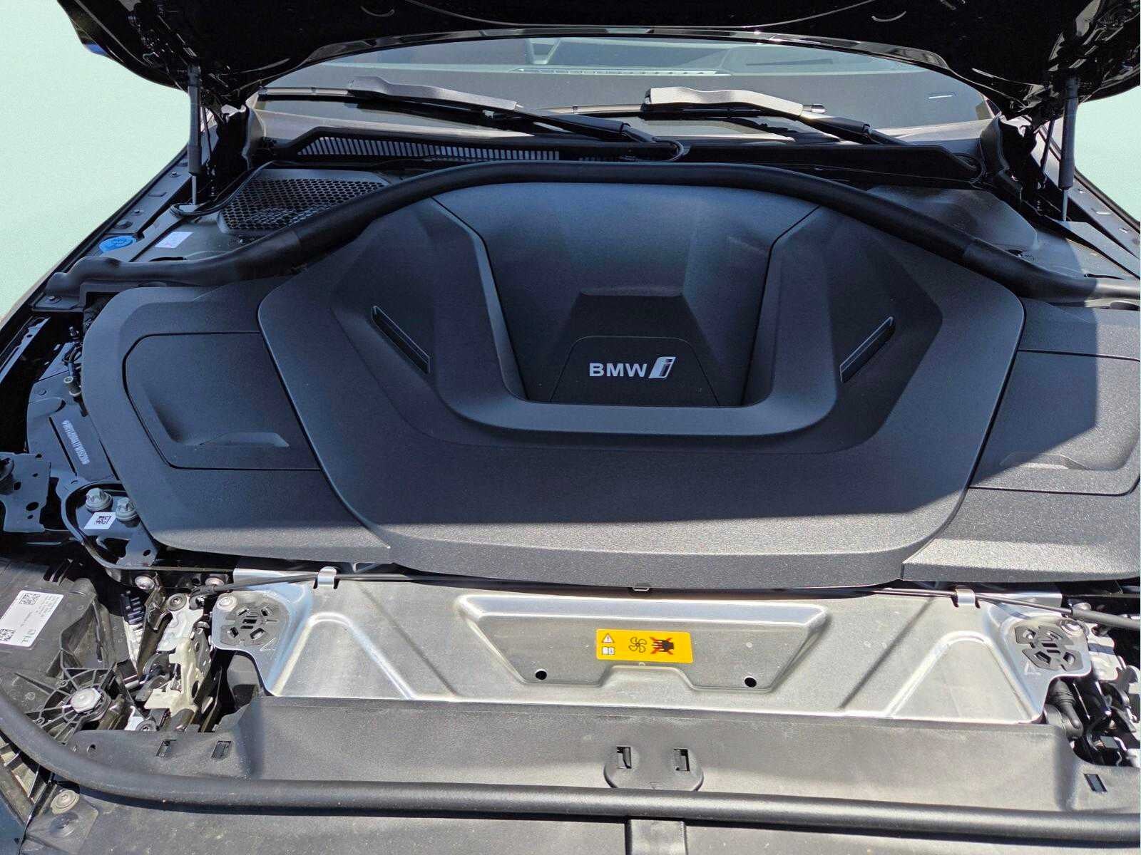 2026 BMW i4 xDrive40 xDrive40