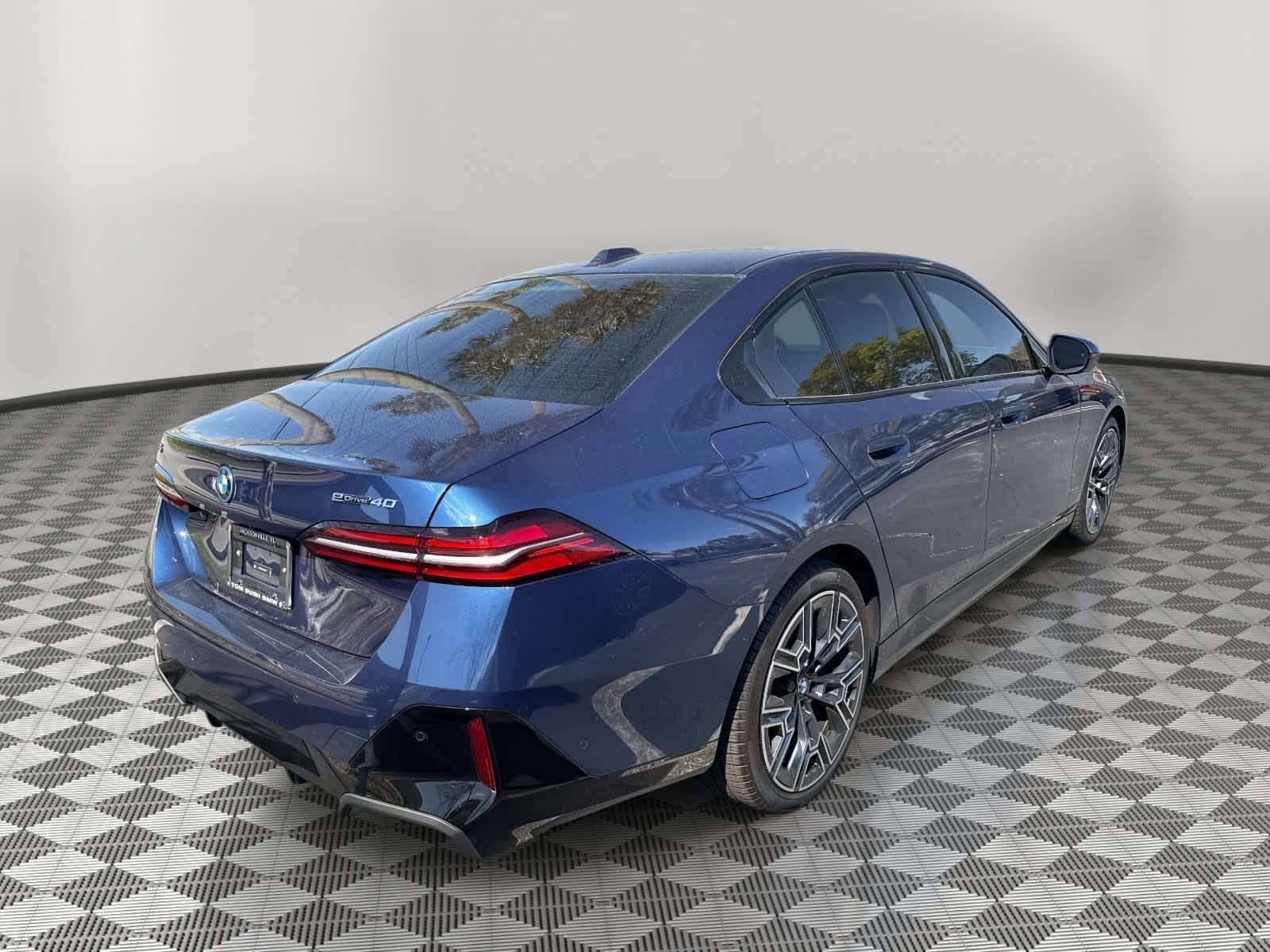 2026 BMW i5 eDrive40