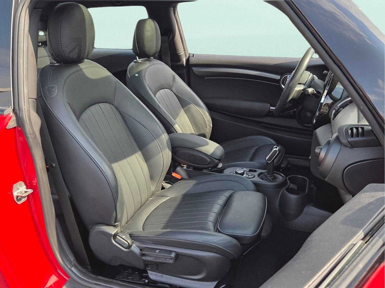 2024 MINI HARDTOP 2 DOOR Cooper SE