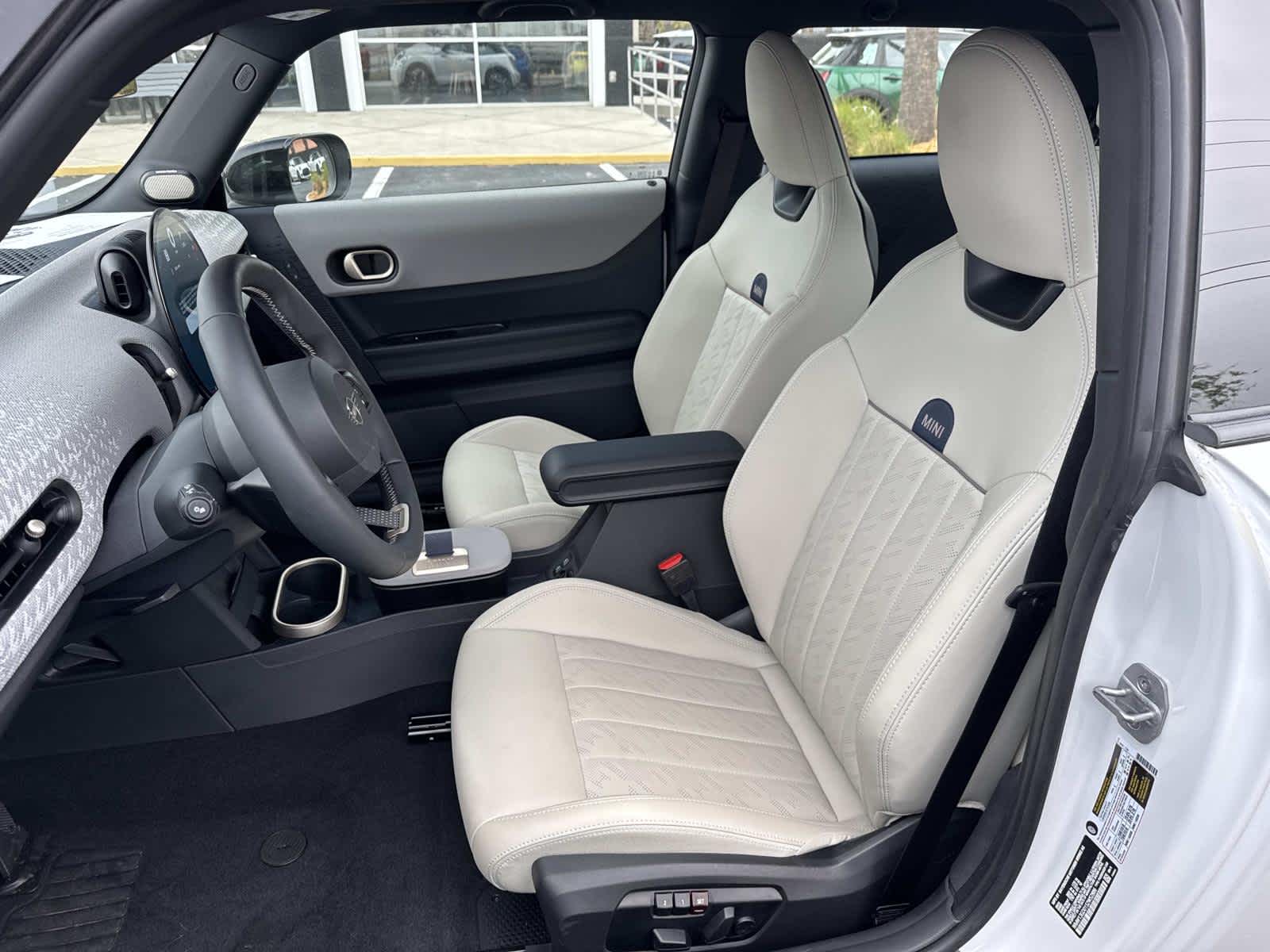 2025 MINI HARDTOP 2 DOOR Cooper