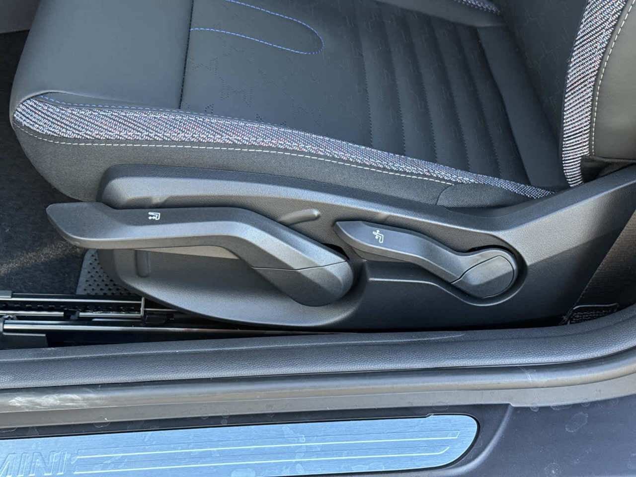 2026 MINI Hardtop 2 Door Cooper