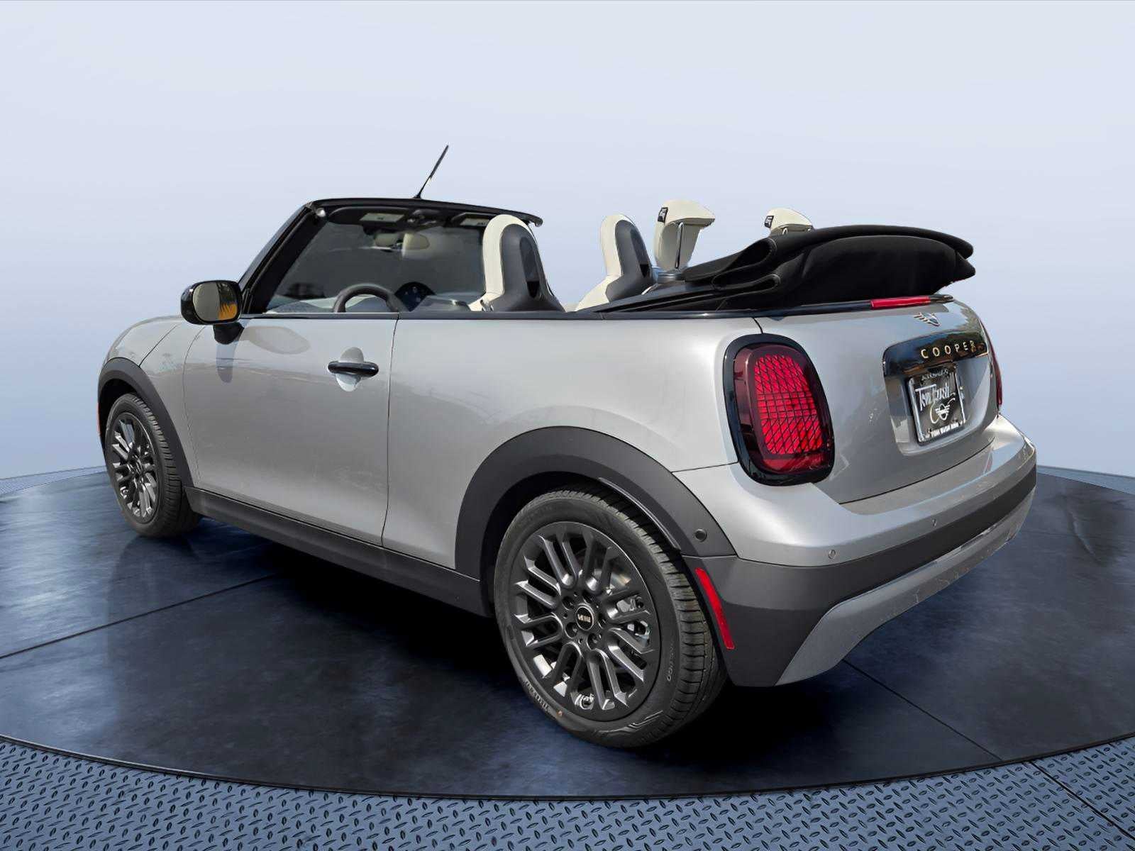 2026 MINI CONVERTIBLE SIGNATURE PLUS