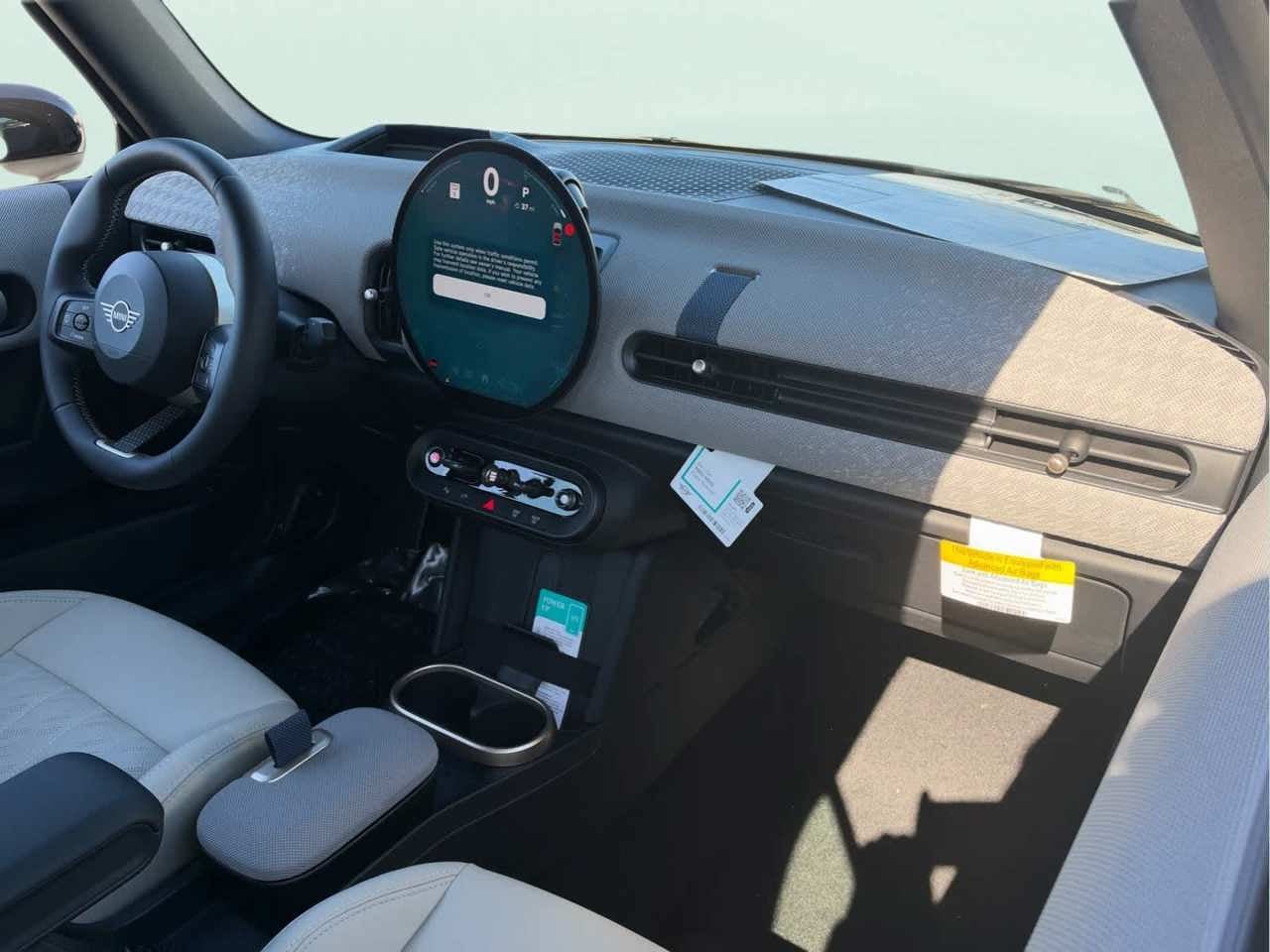2027 MINI CONVERTIBLE SIGNATURE PLUS