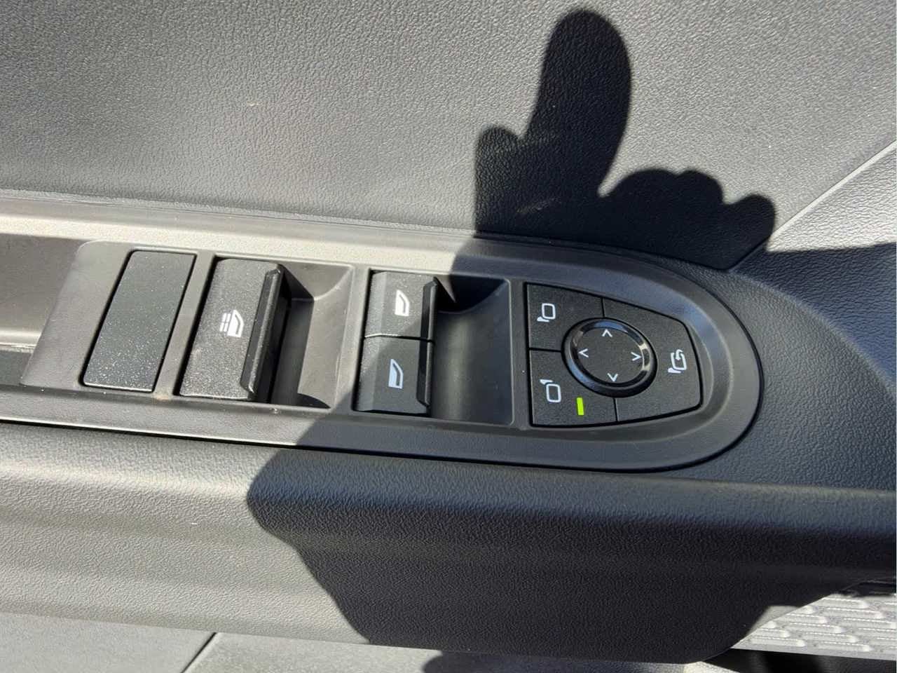 2027 MINI CONVERTIBLE SIGNATURE PLUS