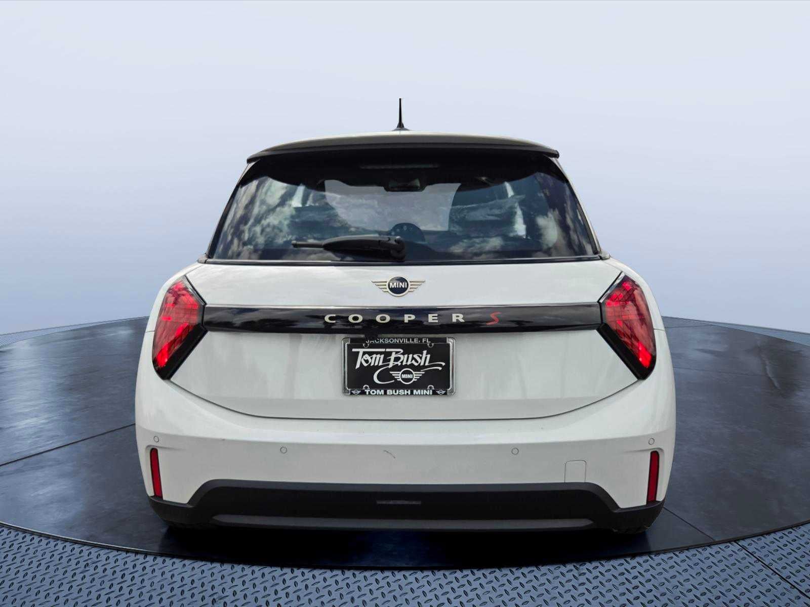 2026 MINI 2 DOOR SIGNATURE PLUS