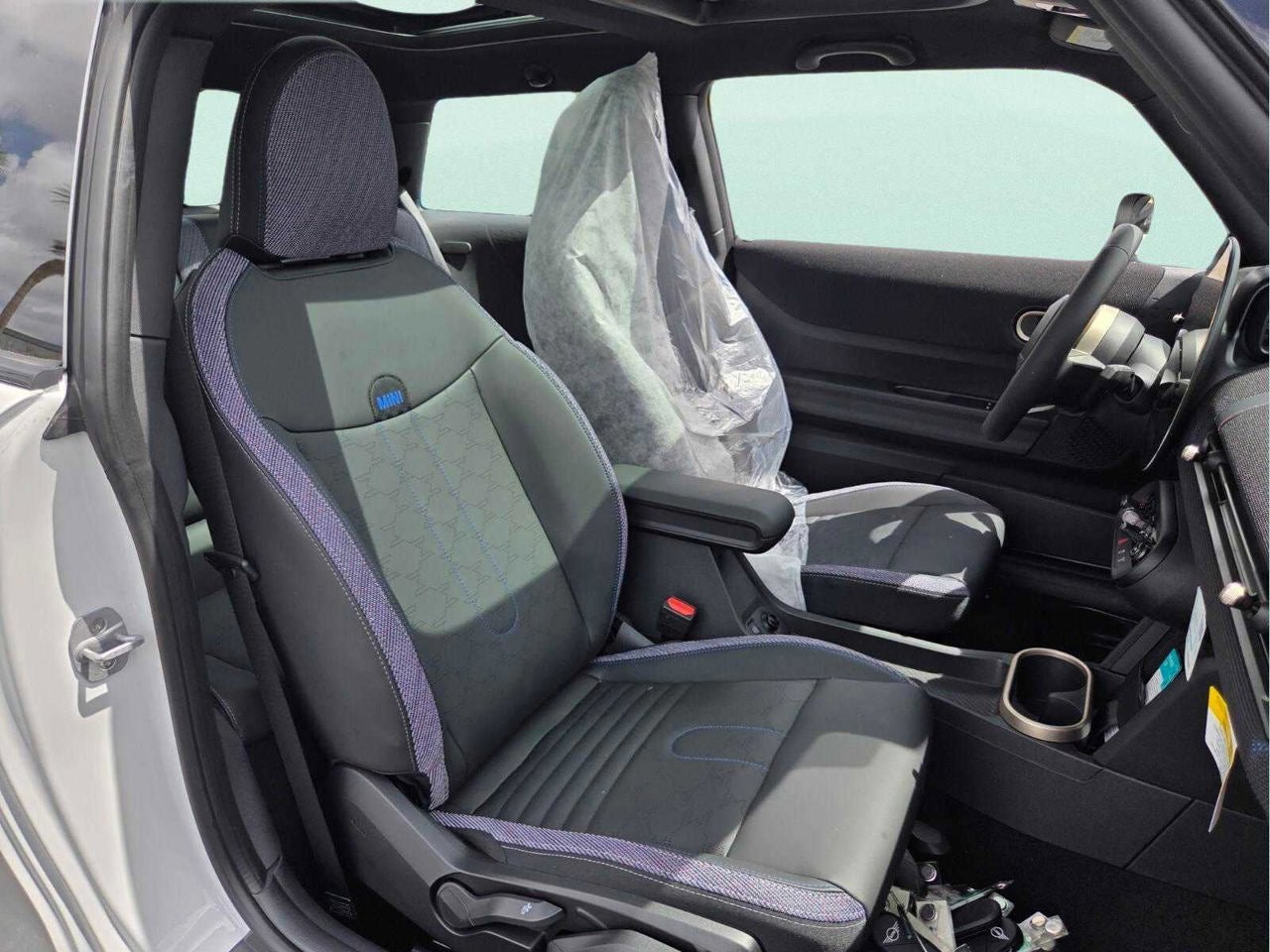 2026 MINI 2 DOOR SIGNATURE PLUS