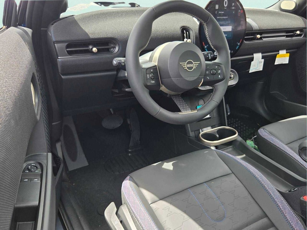 2026 MINI 2 DOOR ICONIC