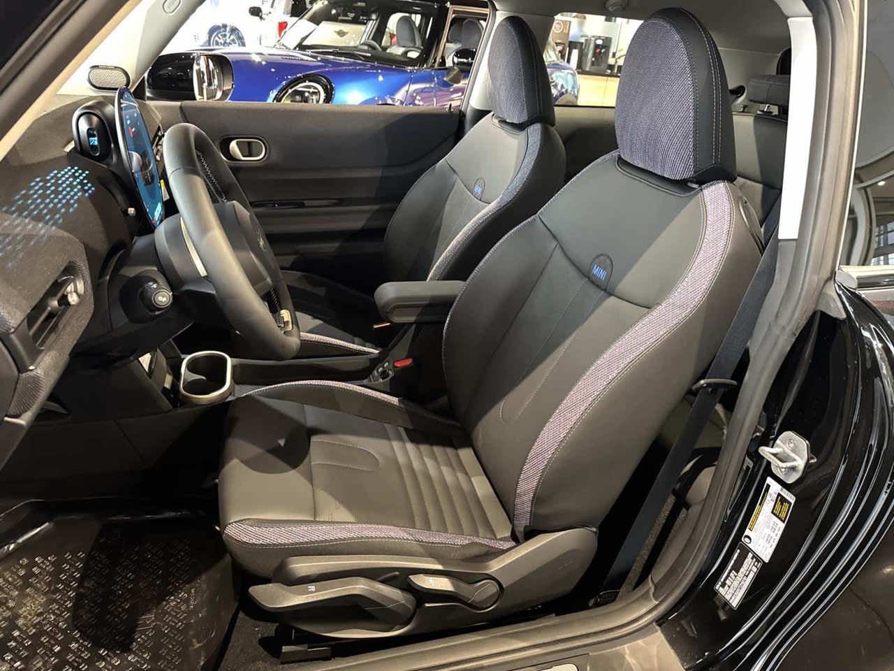 2026 MINI 2 DOOR SIGNATURE PLUS