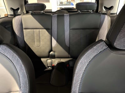 2026 MINI 2 DOOR SIGNATURE PLUS