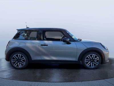 2027 MINI 2 DOOR SIGNATURE PLUS