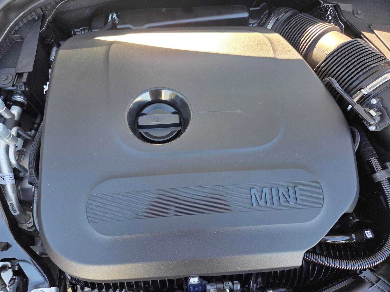 2027 MINI 2 DOOR SIGNATURE PLUS