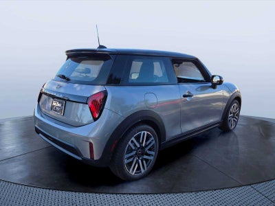 2027 MINI 2 DOOR SIGNATURE PLUS