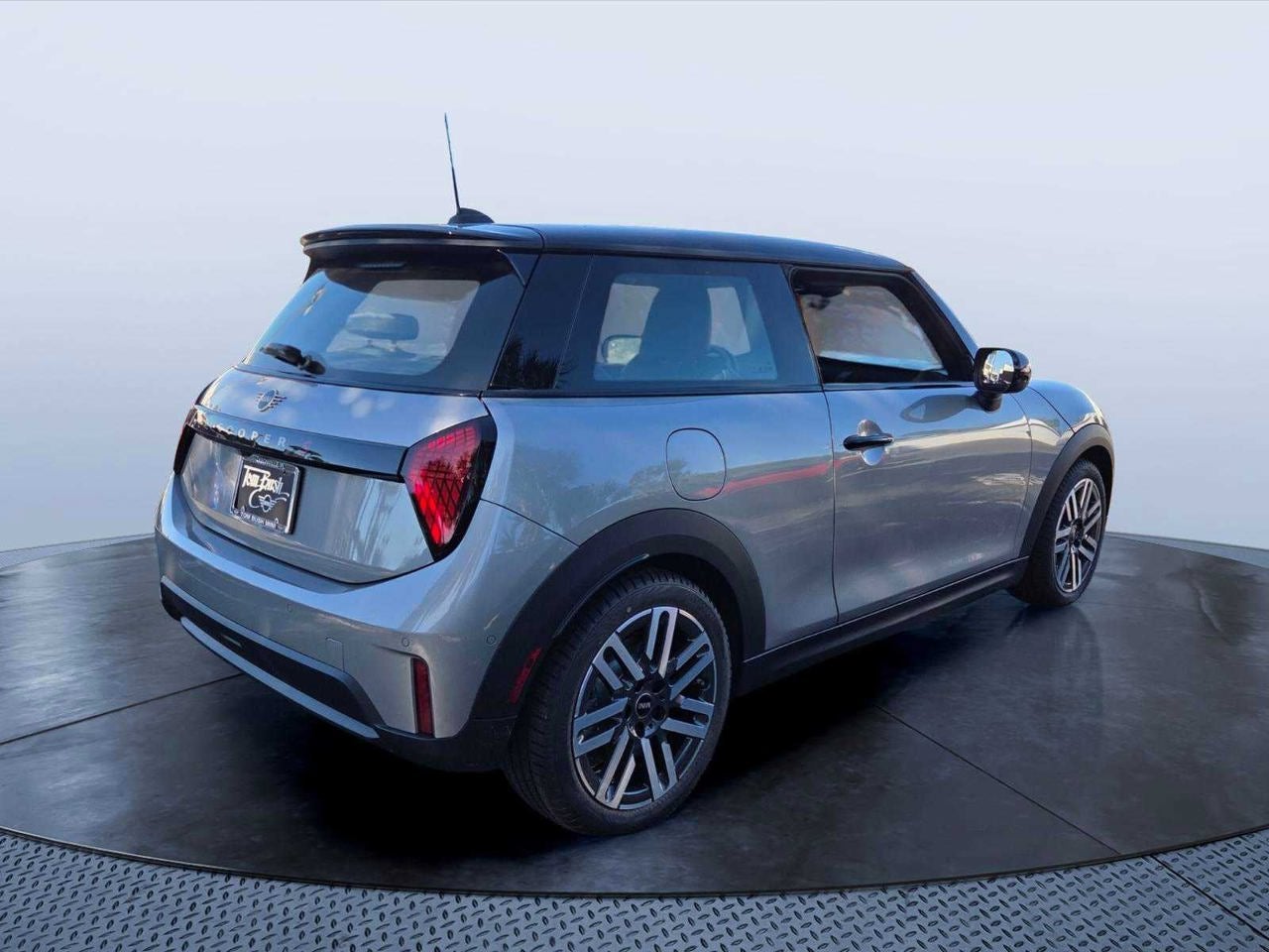 2027 MINI 2 DOOR SIGNATURE PLUS
