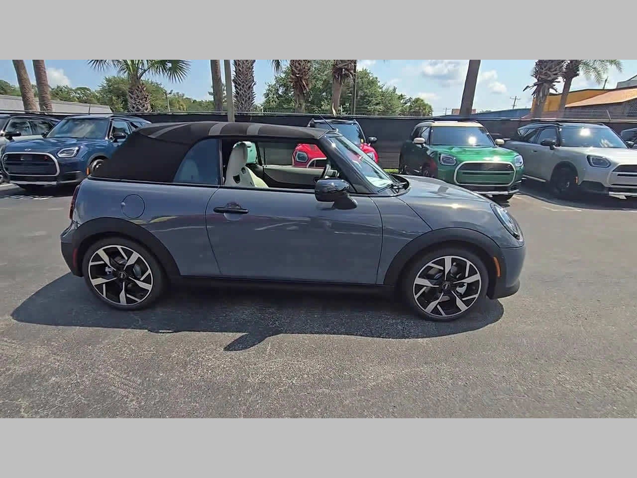 2026 MINI CONVERTIBLE ICONIC