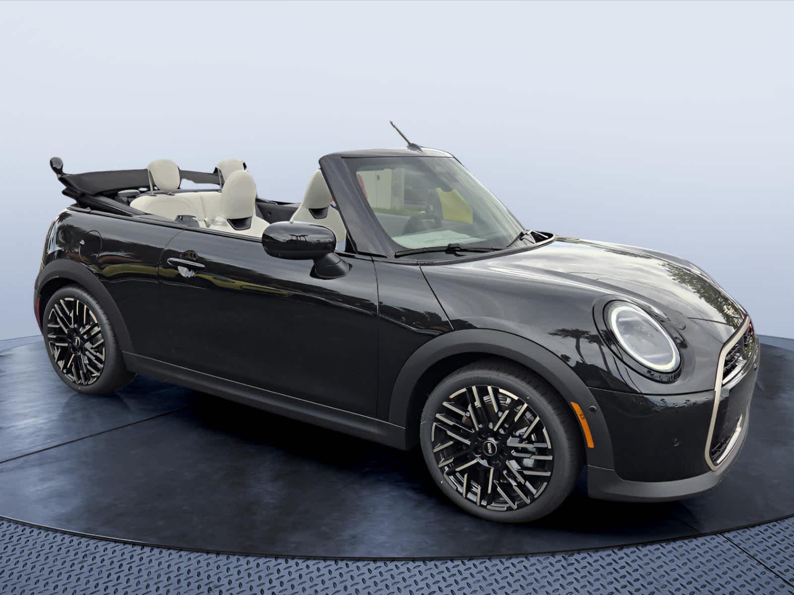 2026 MINI CONVERTIBLE ICONIC