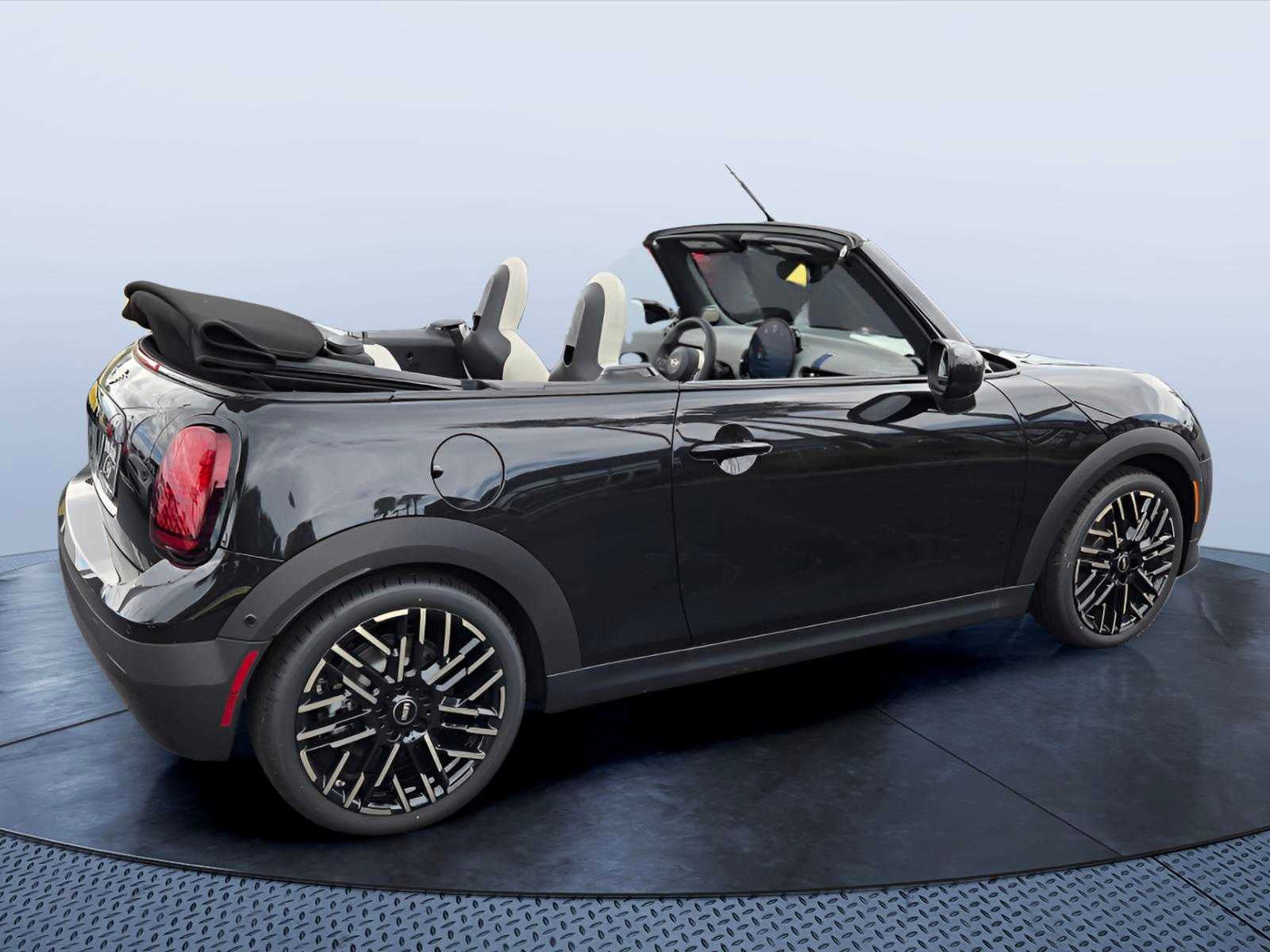 2026 MINI CONVERTIBLE ICONIC