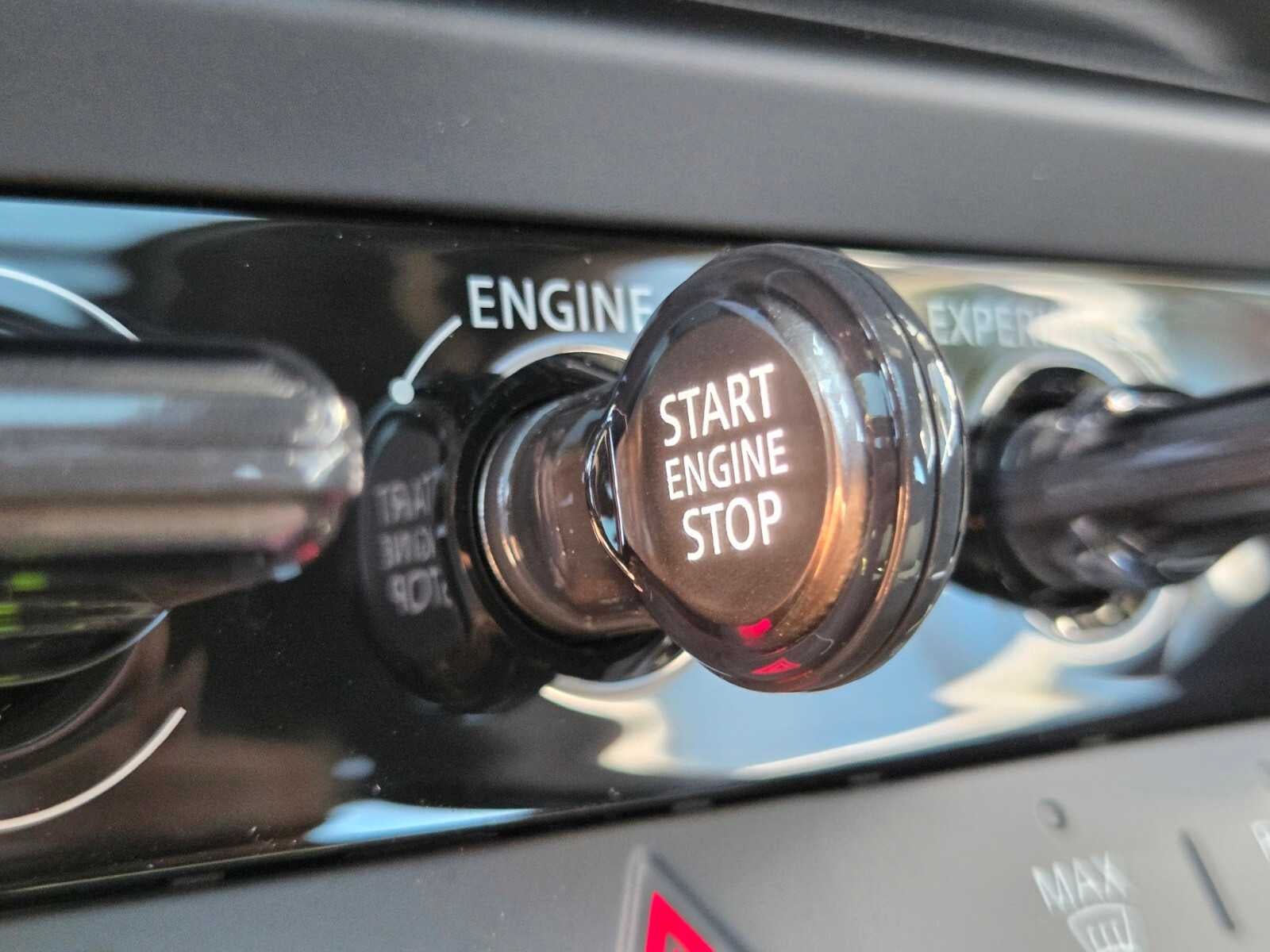 2026 MINI 2 DOOR ICONIC