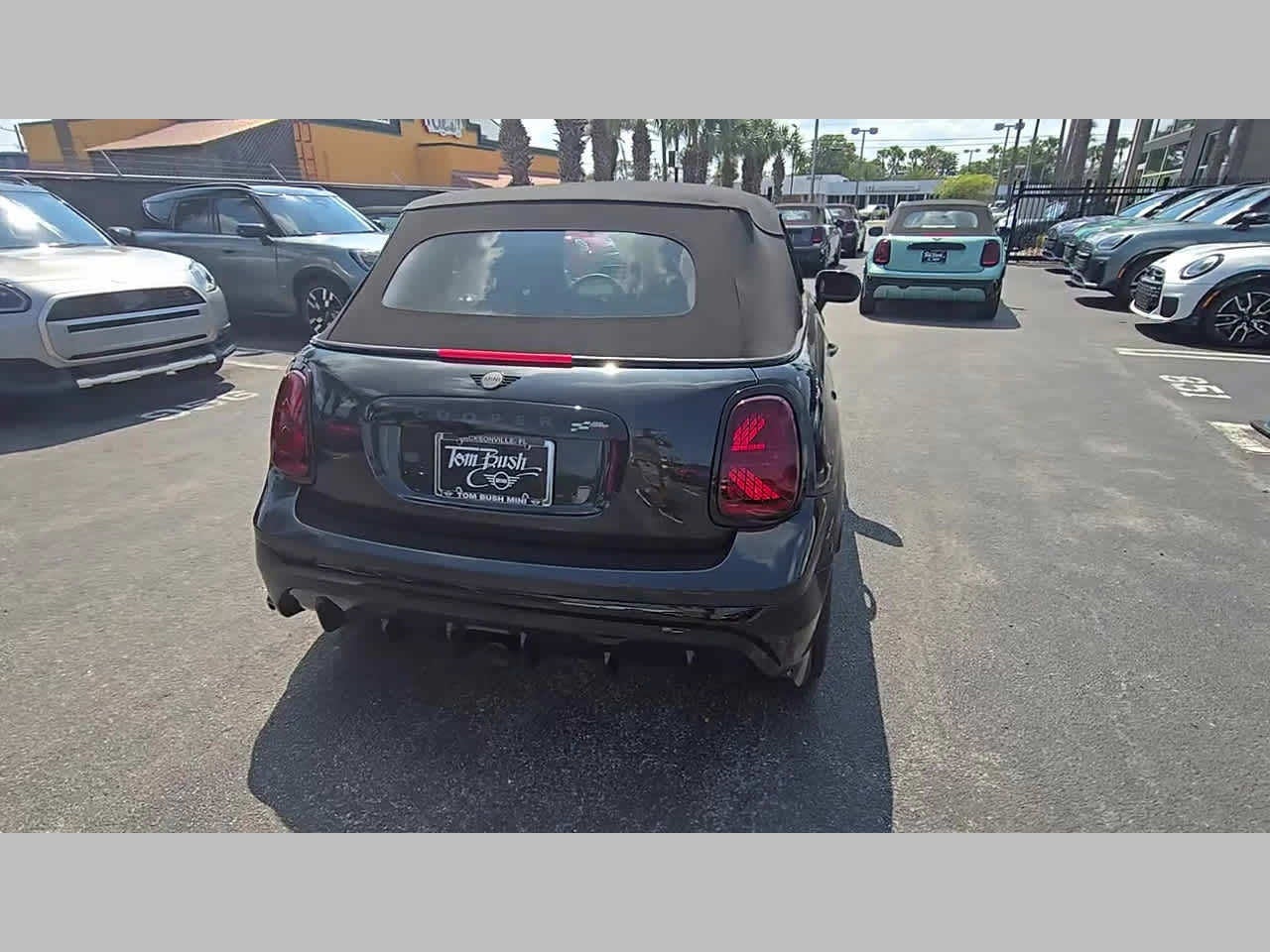 2026 MINI CONVERTIBLE ICONIC