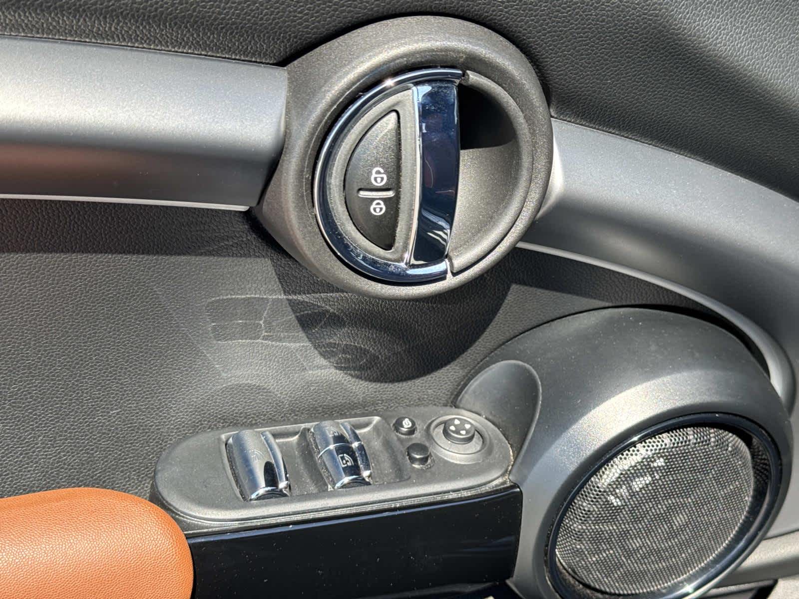 2023 MINI CONVERTIBLE Cooper S