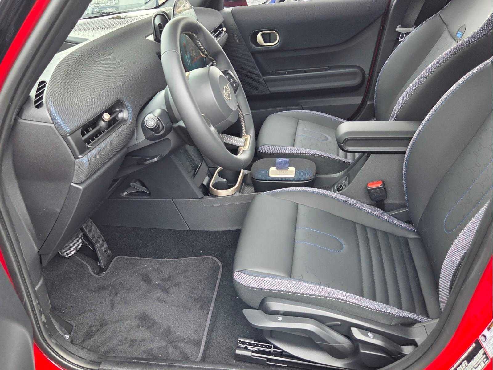 2027 MINI 4 DOOR SIGNATURE PLUS