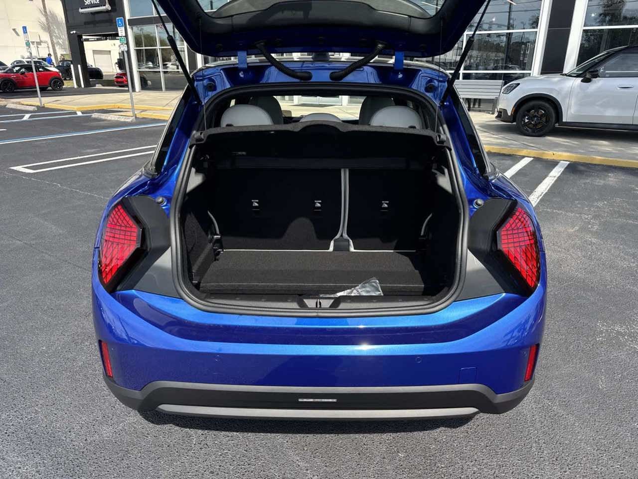 2026 MINI 4 DOOR OXFORD EDITION