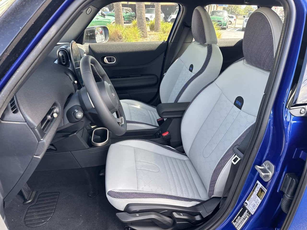 2026 MINI 4 DOOR OXFORD EDITION