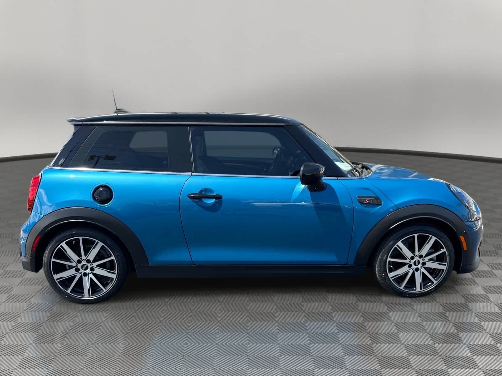 2023 MINI HARDTOP 2 DOOR Cooper S