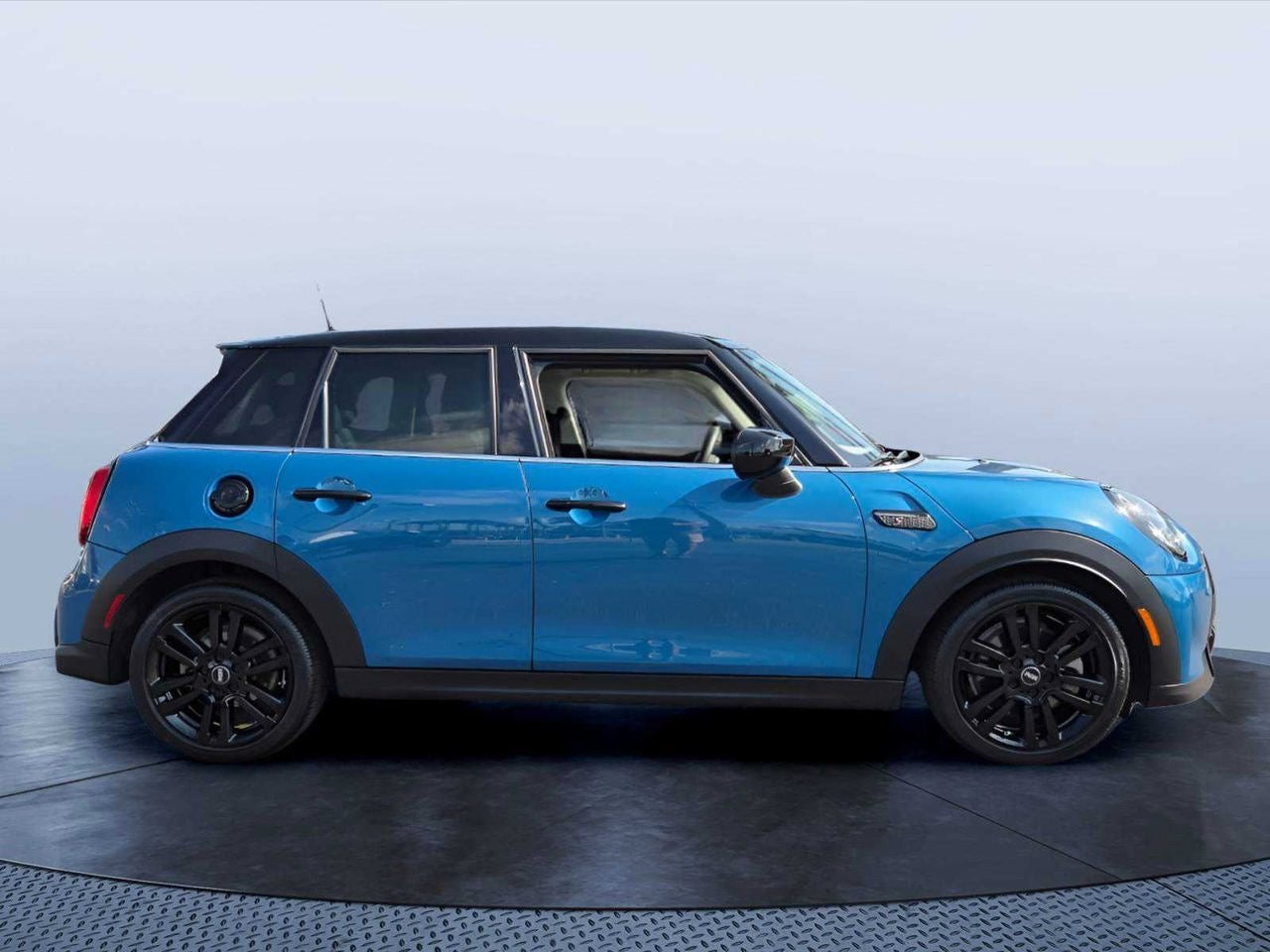 2024 MINI HARDTOP 4 DOOR Cooper S