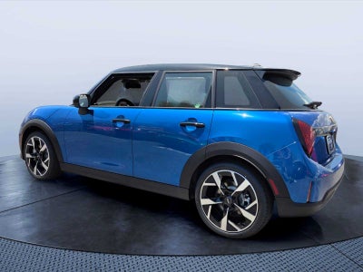 2026 MINI 4 DOOR ICONIC