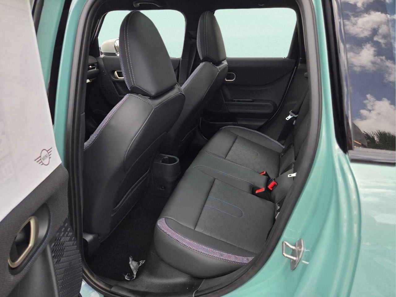2026 MINI 4 DOOR ICONIC