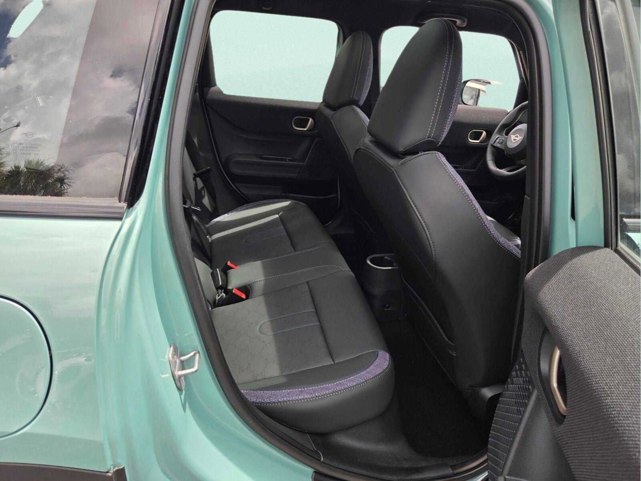 2026 MINI 4 DOOR ICONIC