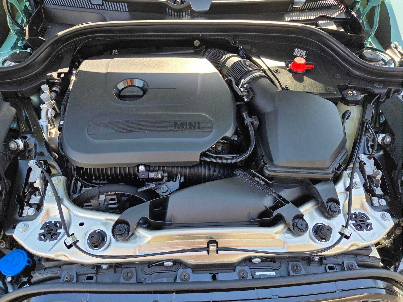 2027 MINI 4 DOOR ICONIC