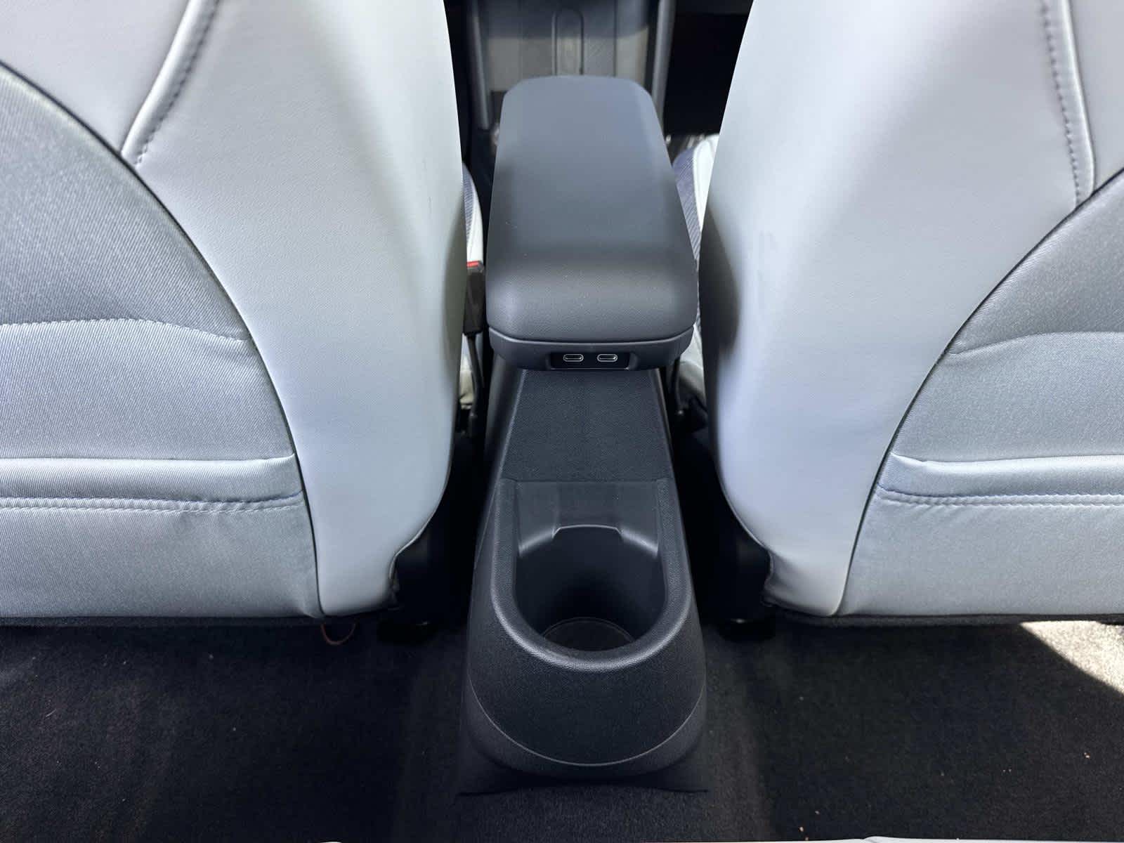 2026 MINI 4 DOOR ICONIC