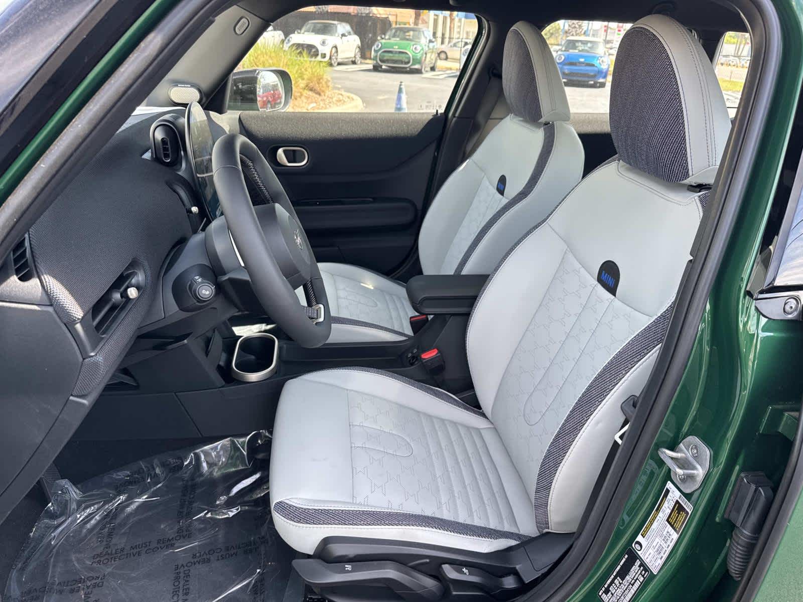 2026 MINI 4 DOOR ICONIC