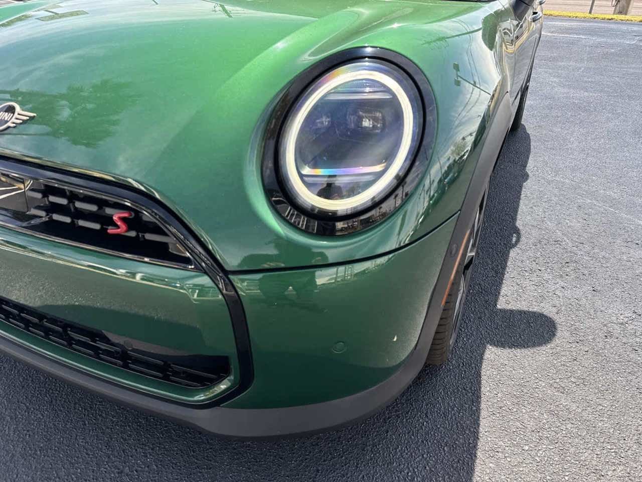 2026 MINI 4 DOOR ICONIC