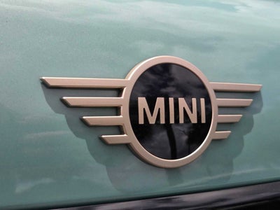 2026 MINI 4 DOOR SIGNATURE PLUS