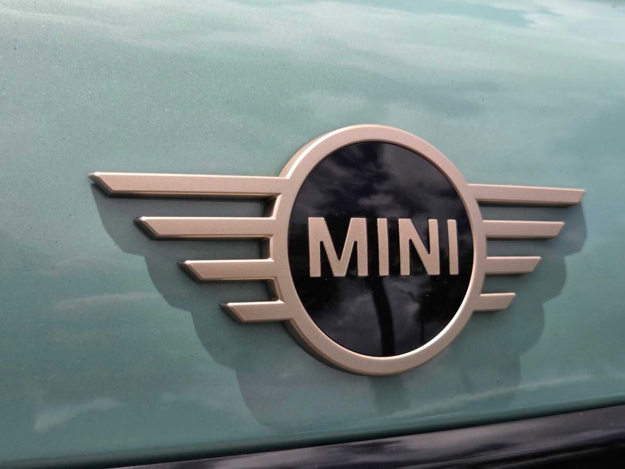 2026 MINI 4 DOOR SIGNATURE PLUS