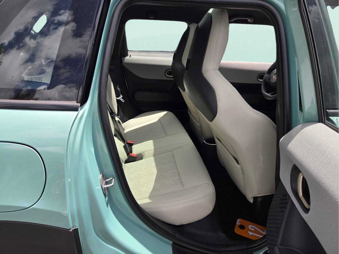 2026 MINI 4 DOOR SIGNATURE PLUS