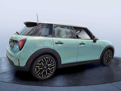 2026 MINI 4 DOOR SIGNATURE PLUS