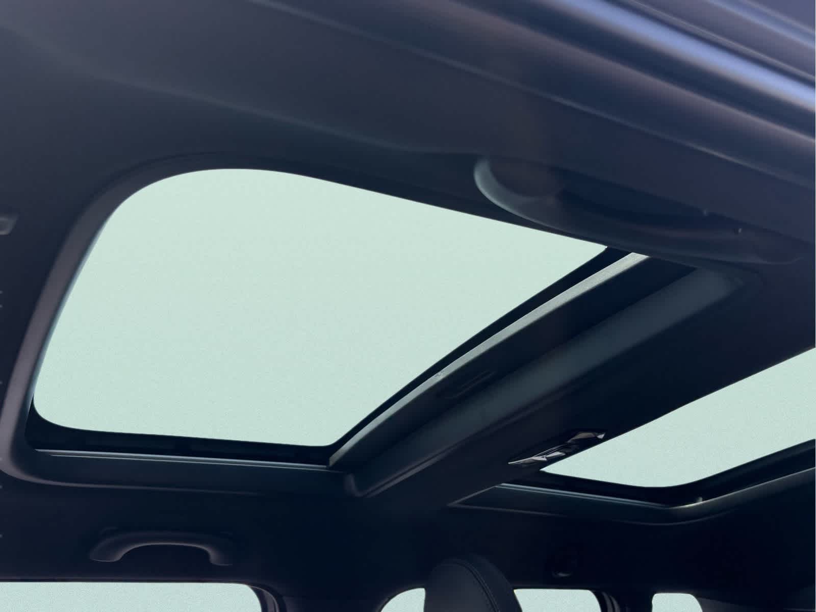 2026 MINI 4 DOOR ICONIC