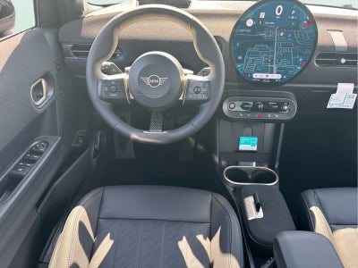 2026 MINI 4 DOOR ICONIC