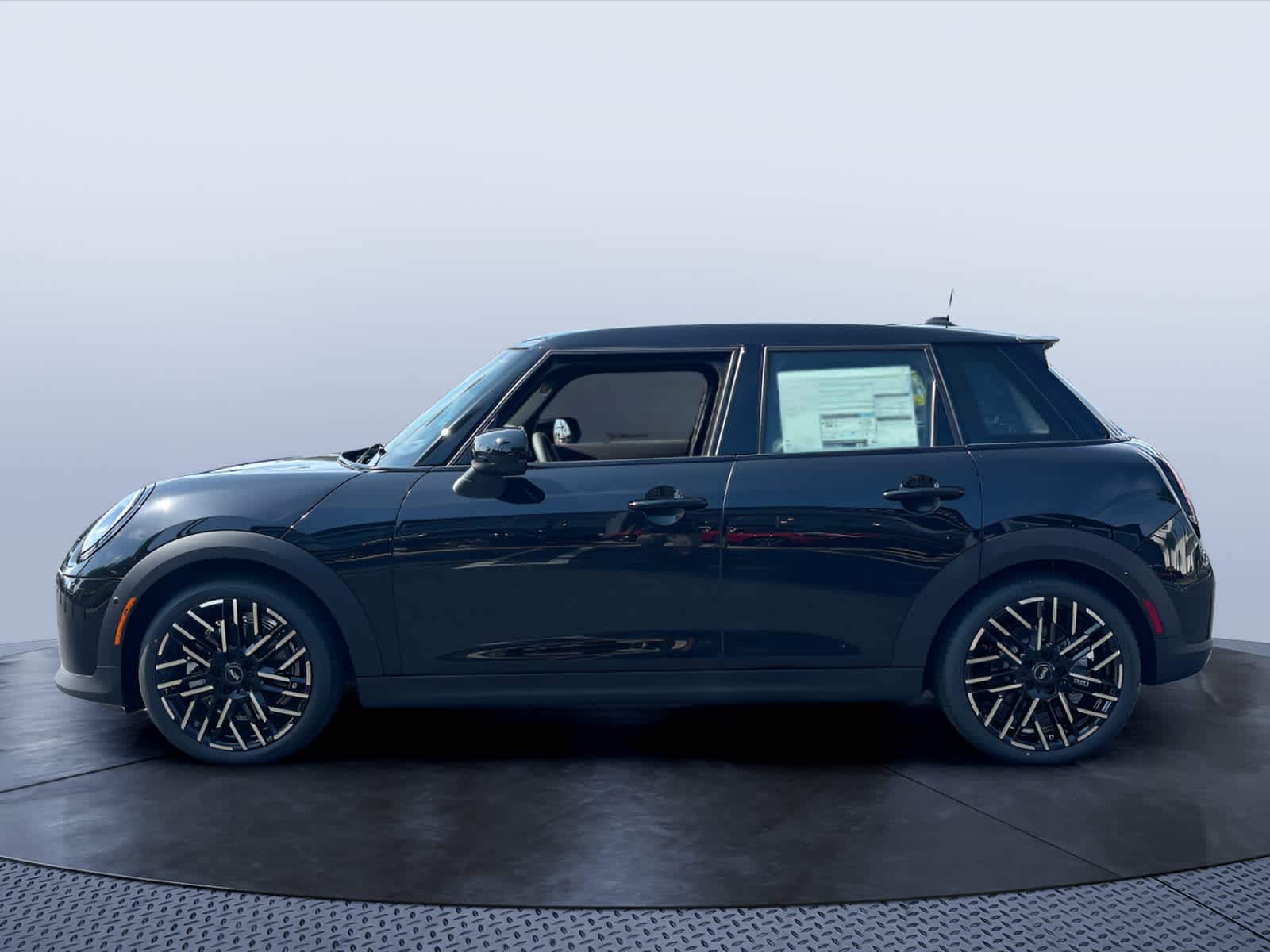 2026 MINI 4 DOOR ICONIC