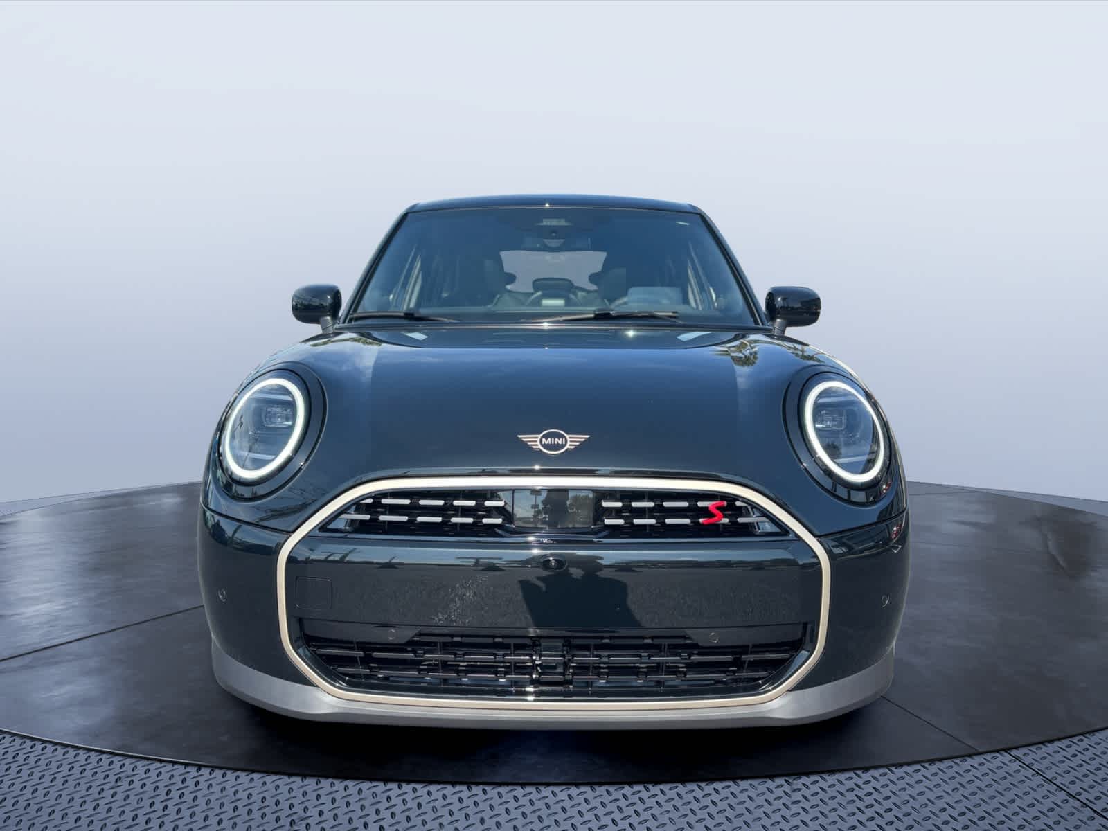 2026 MINI 4 DOOR ICONIC