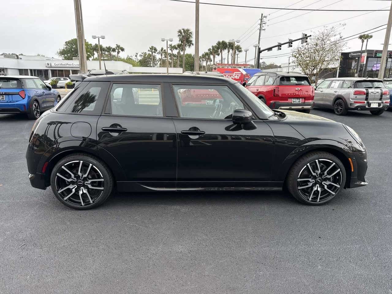 2025 MINI HARDTOP 4 DOOR Cooper S