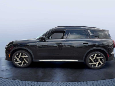 2027 MINI COUNTRYMAN ICONIC