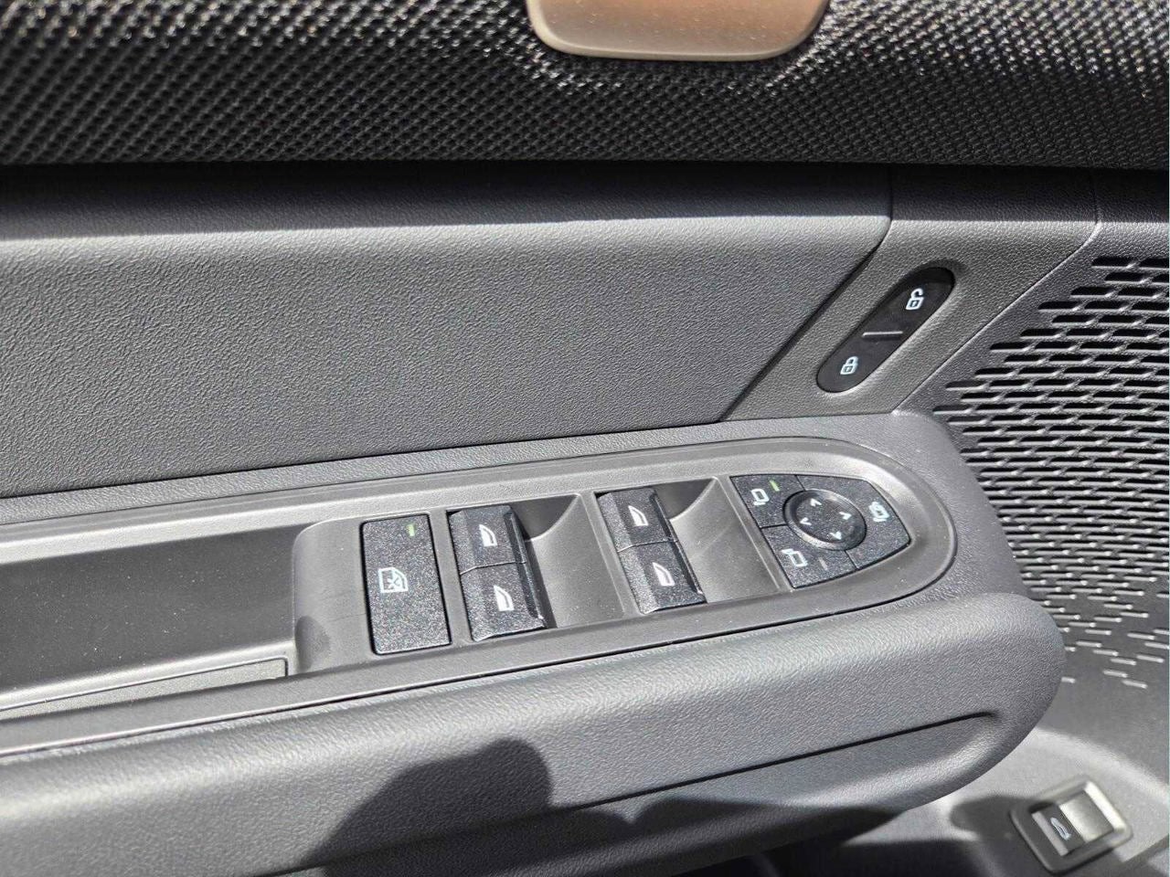 2027 MINI COUNTRYMAN ICONIC