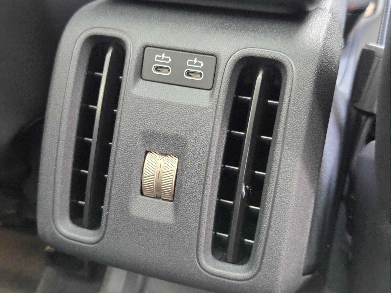 2027 MINI COUNTRYMAN ICONIC